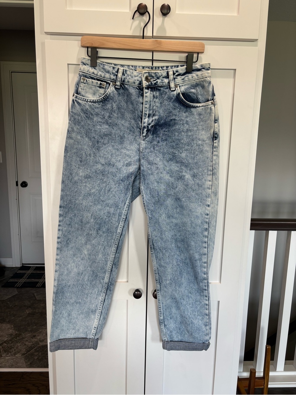 Topshop Faded Light Blue Cropped Boyfriend Jeans